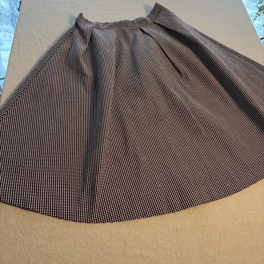 Forever 21 Round Skirt
